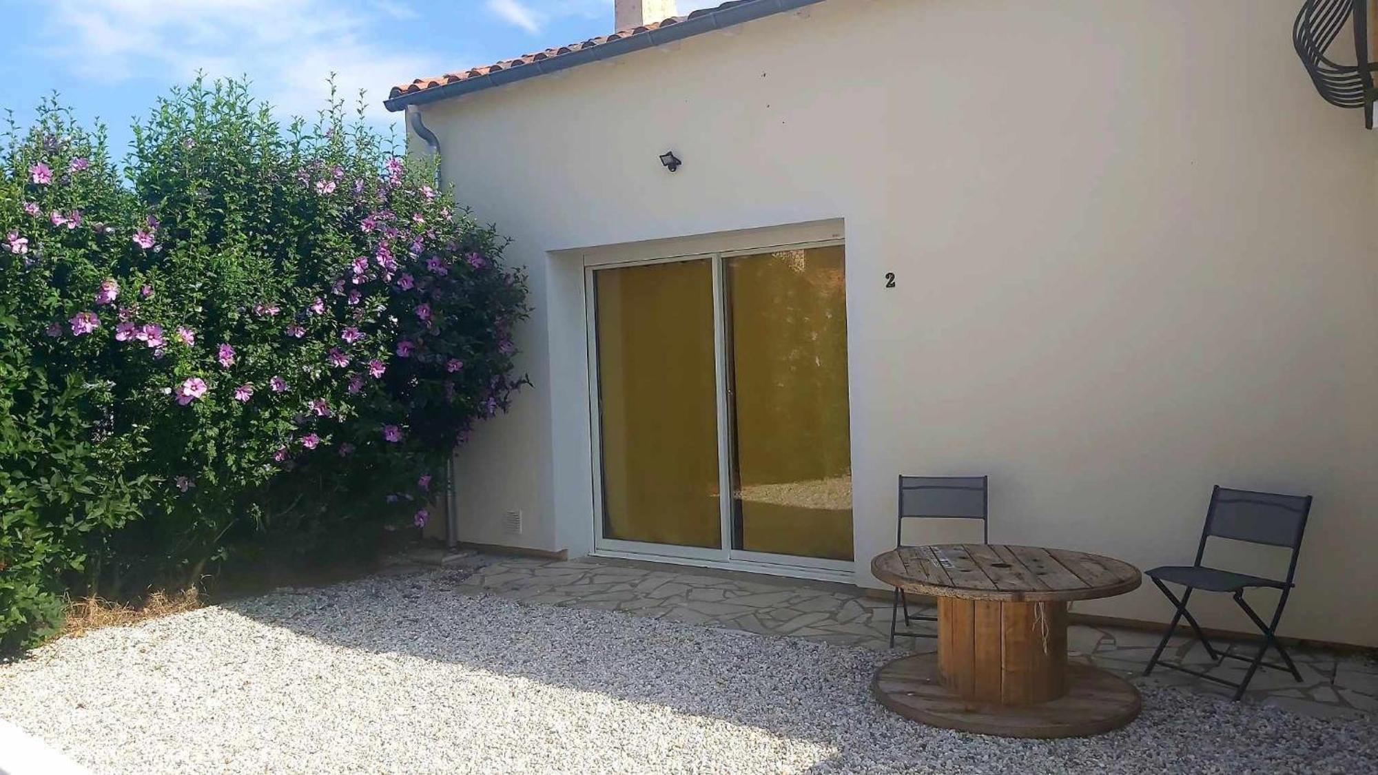 Apartamento Le Lion D'Or Bessines Exterior foto