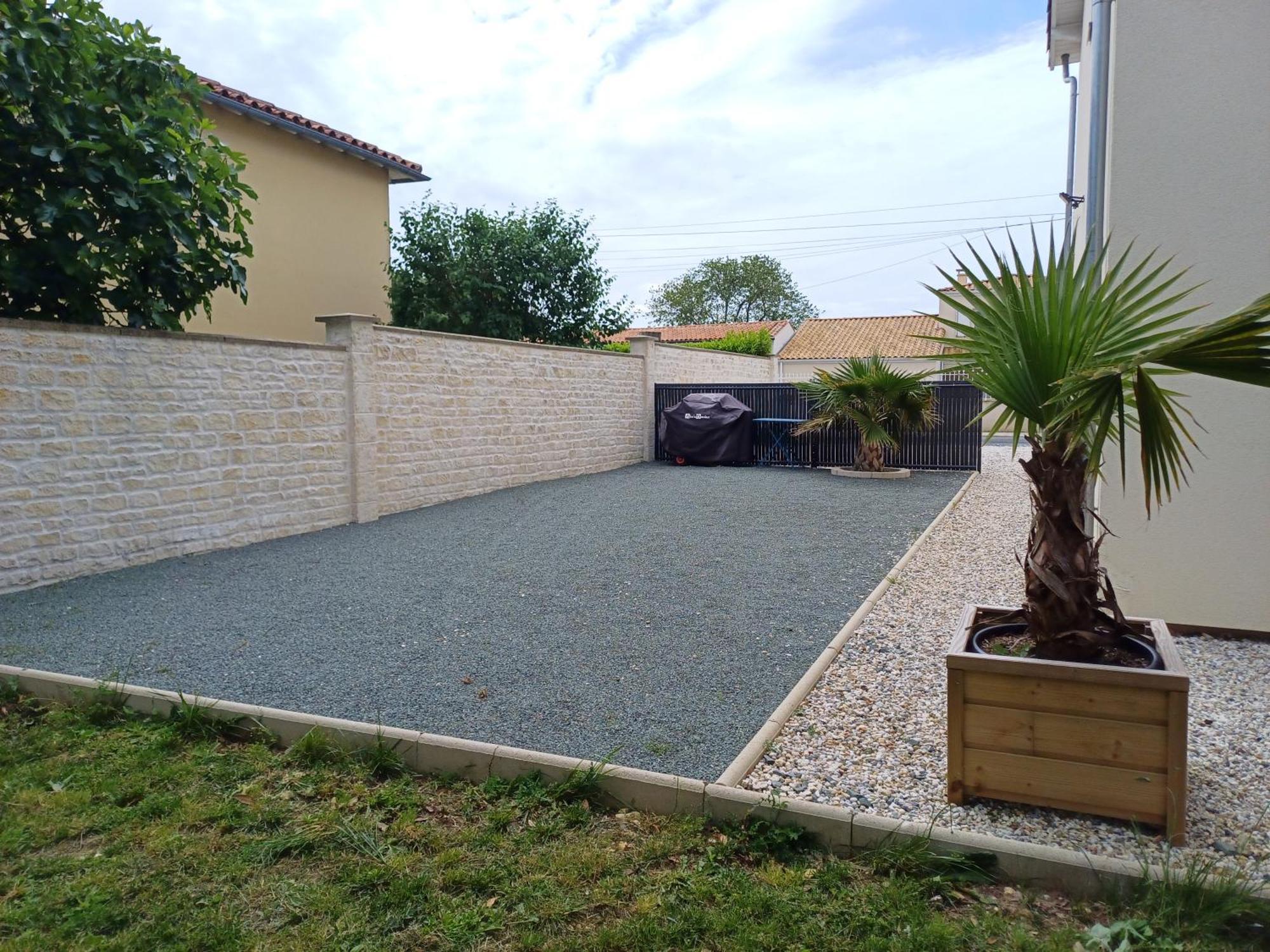 Apartamento Le Lion D'Or Bessines Exterior foto